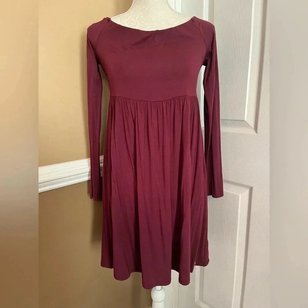 MTS Off the Shoulder Babydoll Burgundy Wine Color Dress size Small. NWT - Picture 3 of 11